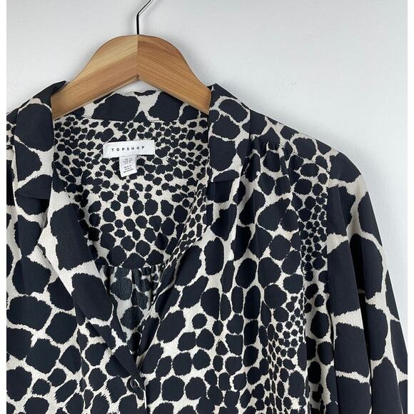Topshop Black and White Giraffe Print Collared Blouse - Size 8 - Picture 4 of 8